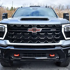 2024-silverado-2500-zr2-duramax-front.webp